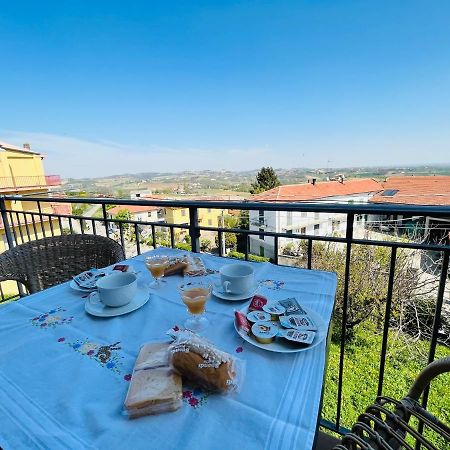 Casa Vacanze Con Vista Panoramica Frassinello Exterior foto