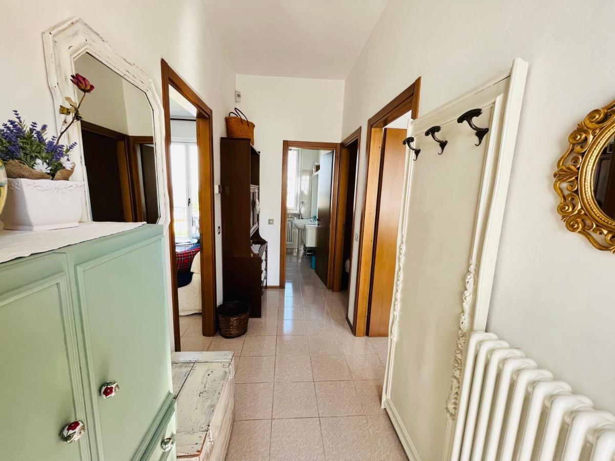 Casa Vacanze Con Vista Panoramica Frassinello Exterior foto